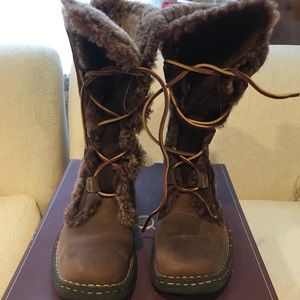 Born Shearling Lined Leather Tie